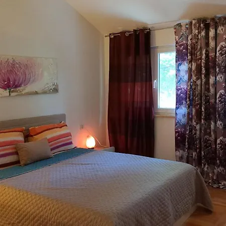 Holiday home Kuca Za Odmor Mizi